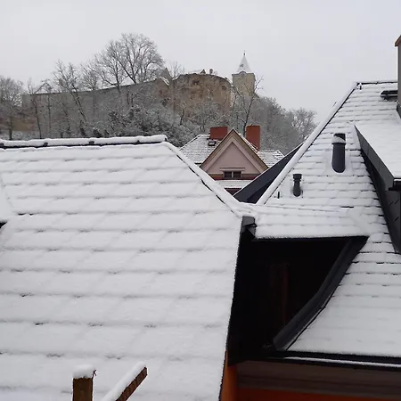 Pod Hradbami Křivoklát